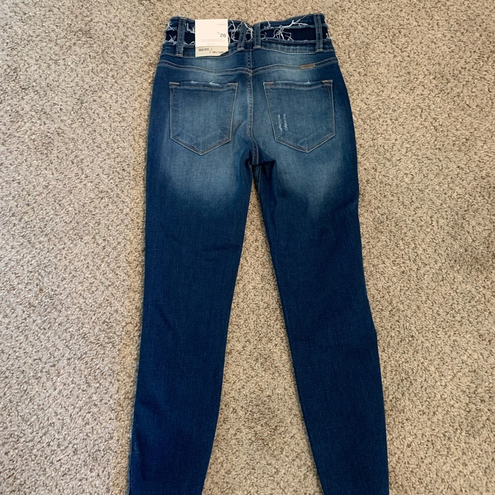 High rise ankle cut jeans